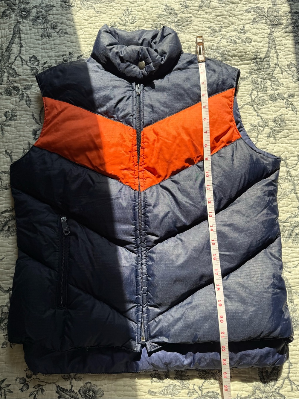 Mountain Goat by White Stag Down Filled Navy and Orange Men’s Puffer Vest - Picture 9 of 9